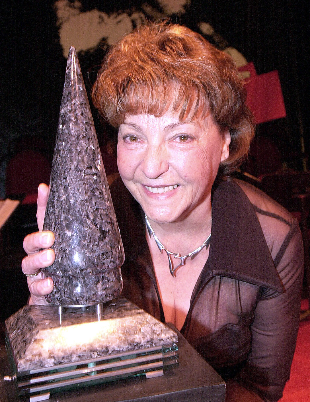 2004 Monique Campagna